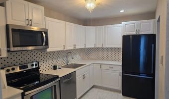 20505 E Country Club Dr 138, Aventura, FL 33180