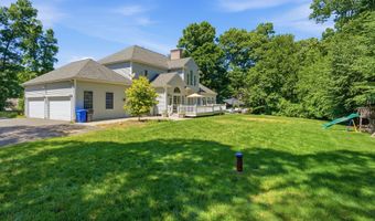 52 Country Club Rd, Bolton, CT 06043