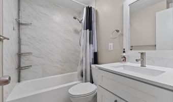 4305 BIRCHLAKE Ct, Alexandria, VA 22309
