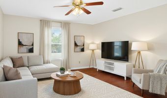 1528 JORDAN St, Atlantic Beach, FL 32233