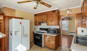63 Lincoln Ave, Cranston, RI 02920