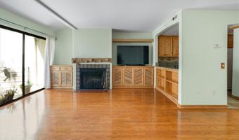 5249 Colodny 8, Agoura Hills, CA 91301