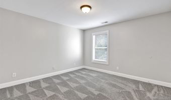 219 MOUNTAIN LAKE Trl, Alabaster, AL 35007