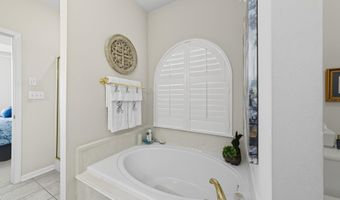 70 Morgan Dr, Austin, AR 72007