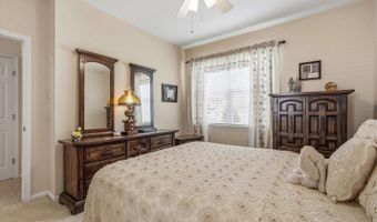 15 BREEZE Ter, Barnegat, NJ 08005