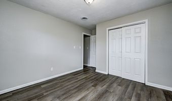 8465 Bluff Rd, Indianapolis, IN 46217