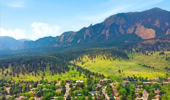 90 Benthaven Pl, Boulder, CO 80305