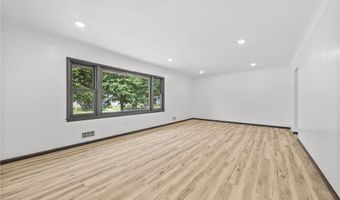 1612 2nd Ave, Anoka, MN 55303