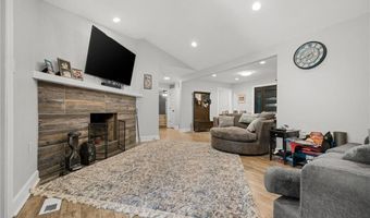 908 N 5th Ter, Barling, AR 72923
