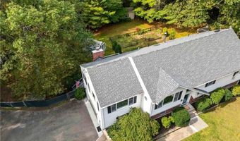 50 Isle Of Capri Rd, Coventry, RI 02816