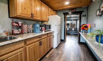 875 Hammond St, Bangor, ME 04401