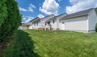 62 Scituate Farms Dr, Cranston, RI 02921