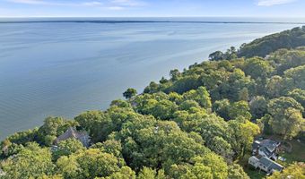 1 Cameron Cir, Atlantic Highlands, NJ 07716