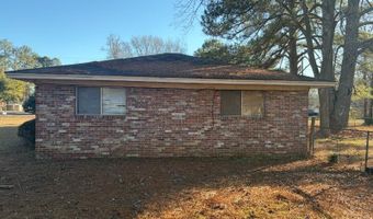 301 Meadowlane Dr, Aberdeen, MS 39730