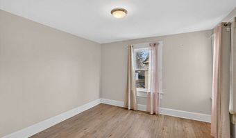 279 S Main St, Athol, MA 01331