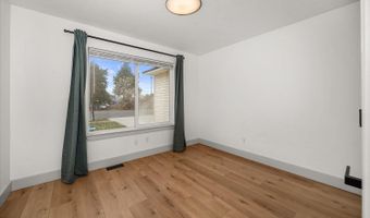 13710 W 12 Ave, Airway Heights, WA 99001