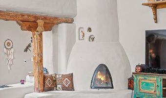 32 CIELO DORADO Dr, Anthony, NM 88021
