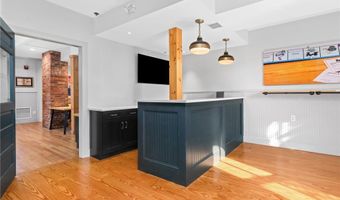 146 Duke St, East Greenwich, RI 02818