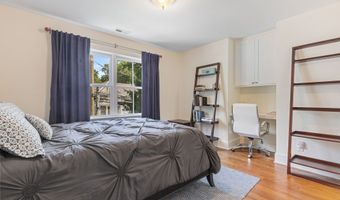 71 West Ave, Darien, CT 06820