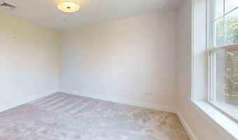 1 Longview Dr 208, Atkinson, NH 03811