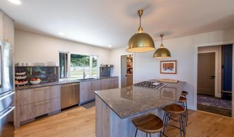 106 Chestnut Ln, Bellevue, ID 83313