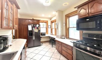 906 Locust St, Atlantic, IA 50022