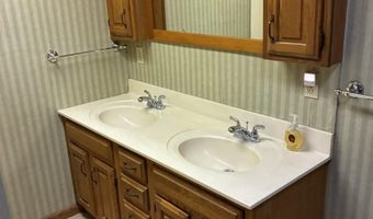 909 N Washington St, Bicknell, IN 47512
