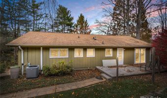 35 Fieldcrest Cir, Asheville, NC 28806