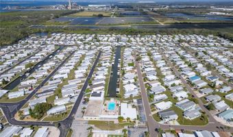 194 S PORT ROYAL Ln, Apollo Beach, FL 33572