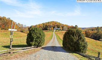 762 George Eggers Rd, Banner Elk, NC 28604