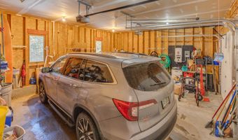 241 Windmill Rd, Campton, NH 03223