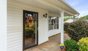 102 Lochenshire Pl, Belton, SC 29627