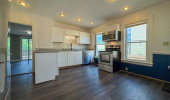 94 Marble St, Athol, MA 01331