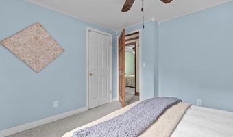 1525 E JOHN St, Appleton, WI 54915