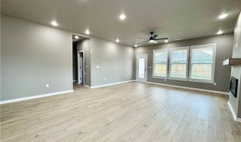 6003 SW Desert Ave, Bentonville, AR 72713