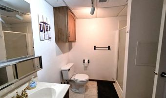 2414 Lynch Ave, Auburn, NE 68305