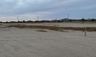 W NUGGET Road 17, Arizona City, AZ 85123