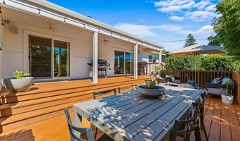 5668 Monte Verde Dr, Santa Rosa, CA 95409