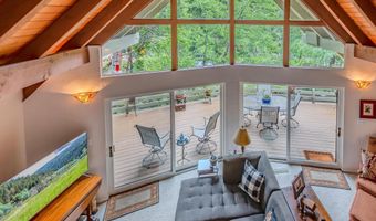 355 Granite St, Ashland, OR 97520