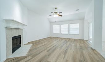 910 Crater Lake Ct, Allen, TX 75002
