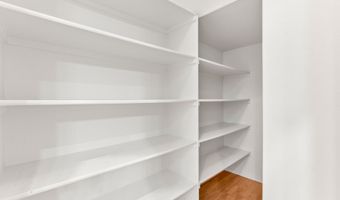 2345 NW OAK KNOLL Pl, Beaverton, OR 97006