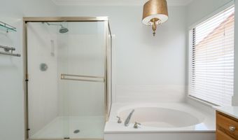 1660 W HONEYSUCKLE Ln, Chandler, AZ 85248