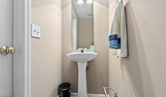 1477 N DONAHUE Dr, Auburn, AL 36830