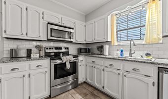 759 Fountain View Dr, Baton Rouge, LA 70820