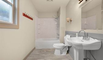 1609 F St, Bellingham, WA 98225