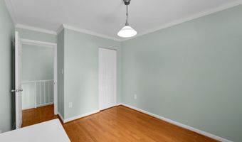 7930 PEYTON Frst, Annandale, VA 22003