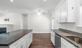 939 Old Stagecoach Rd, Camden, SC 29020