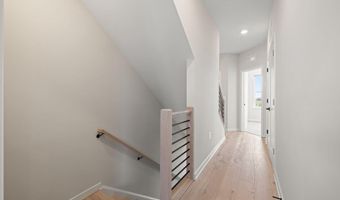 23156 HORSESHOE TRAIL Sq, Ashburn, VA 20148