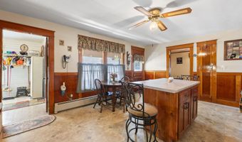 31 Monroe St, Augusta, ME 04330