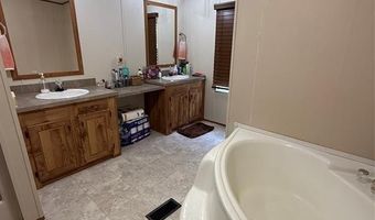 4701 Quiet Acres Rd, Blanchard, LA 71107
